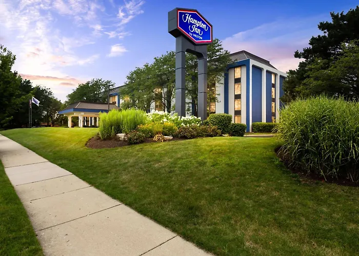 Hampton Inn Chicago-Naperville