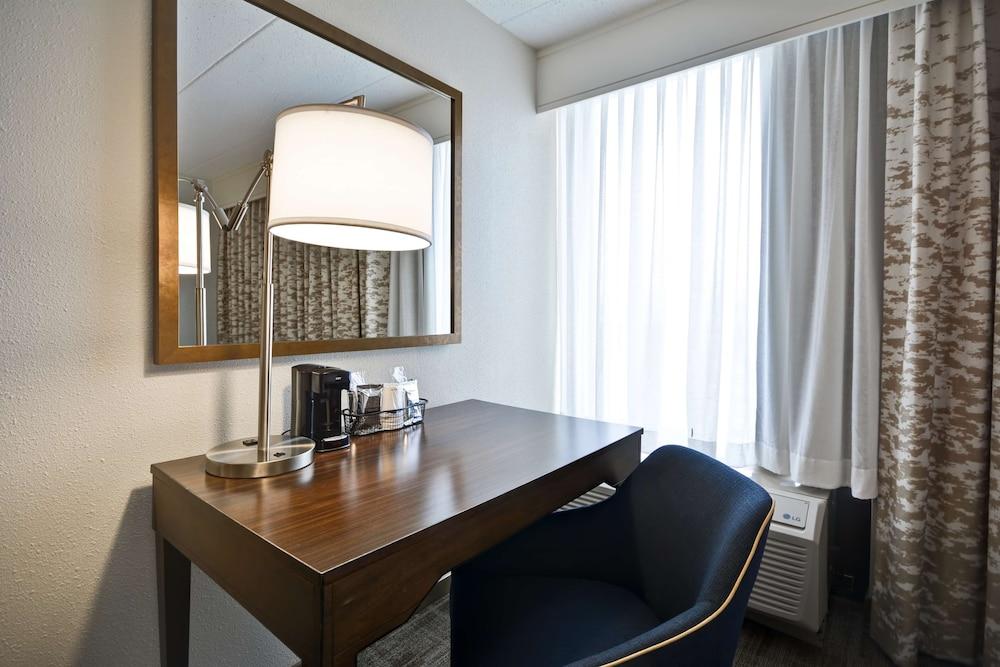 Hampton Chicago-naperville Hotel 3*