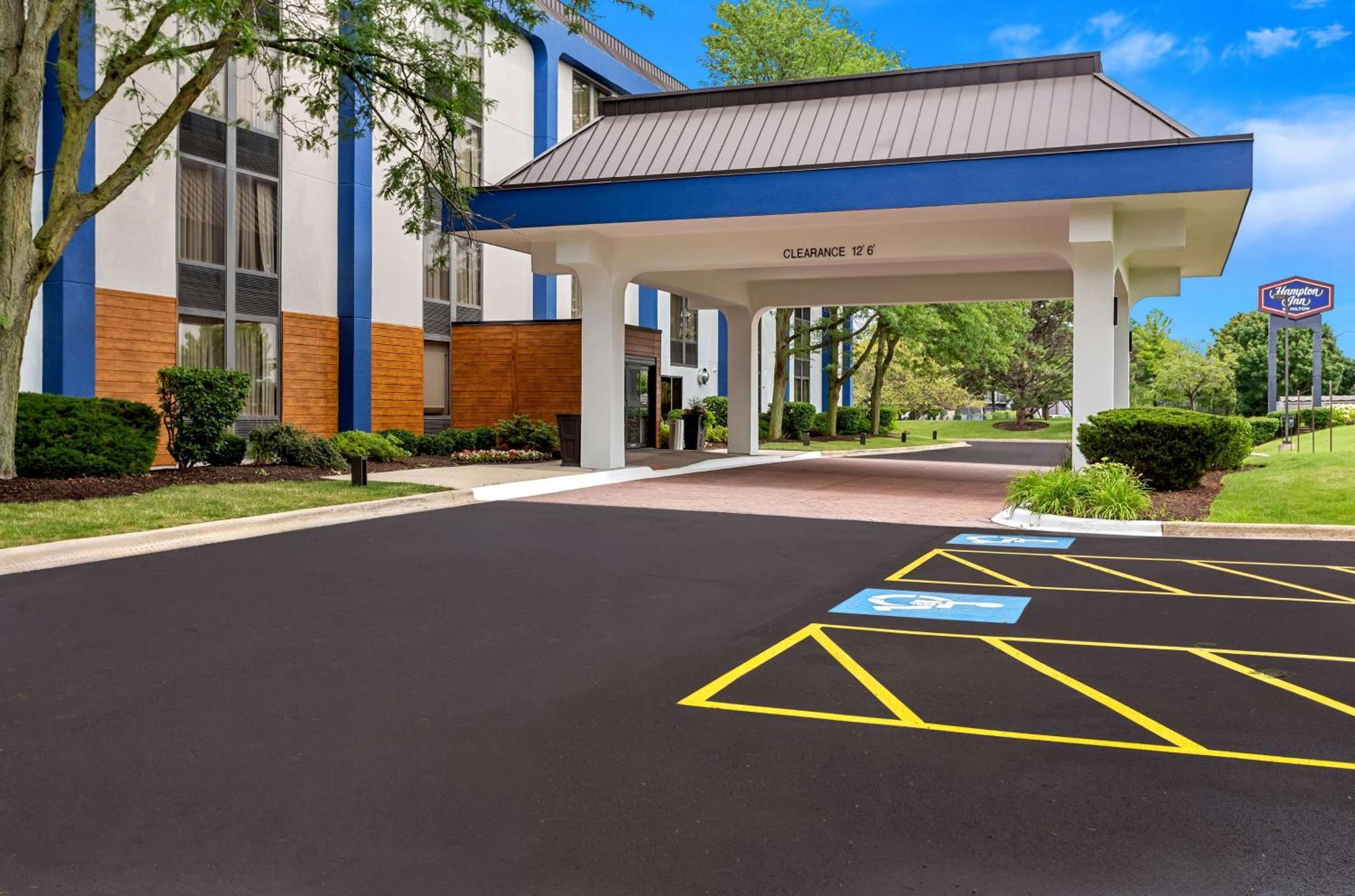 Hampton Chicago-naperville Naperville