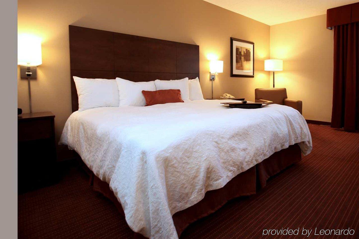 Hampton Chicago-naperville Naperville