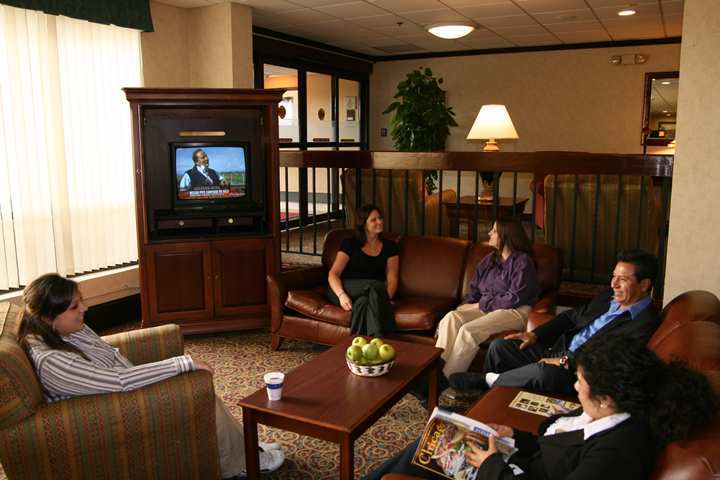 Hampton Chicago-naperville Naperville